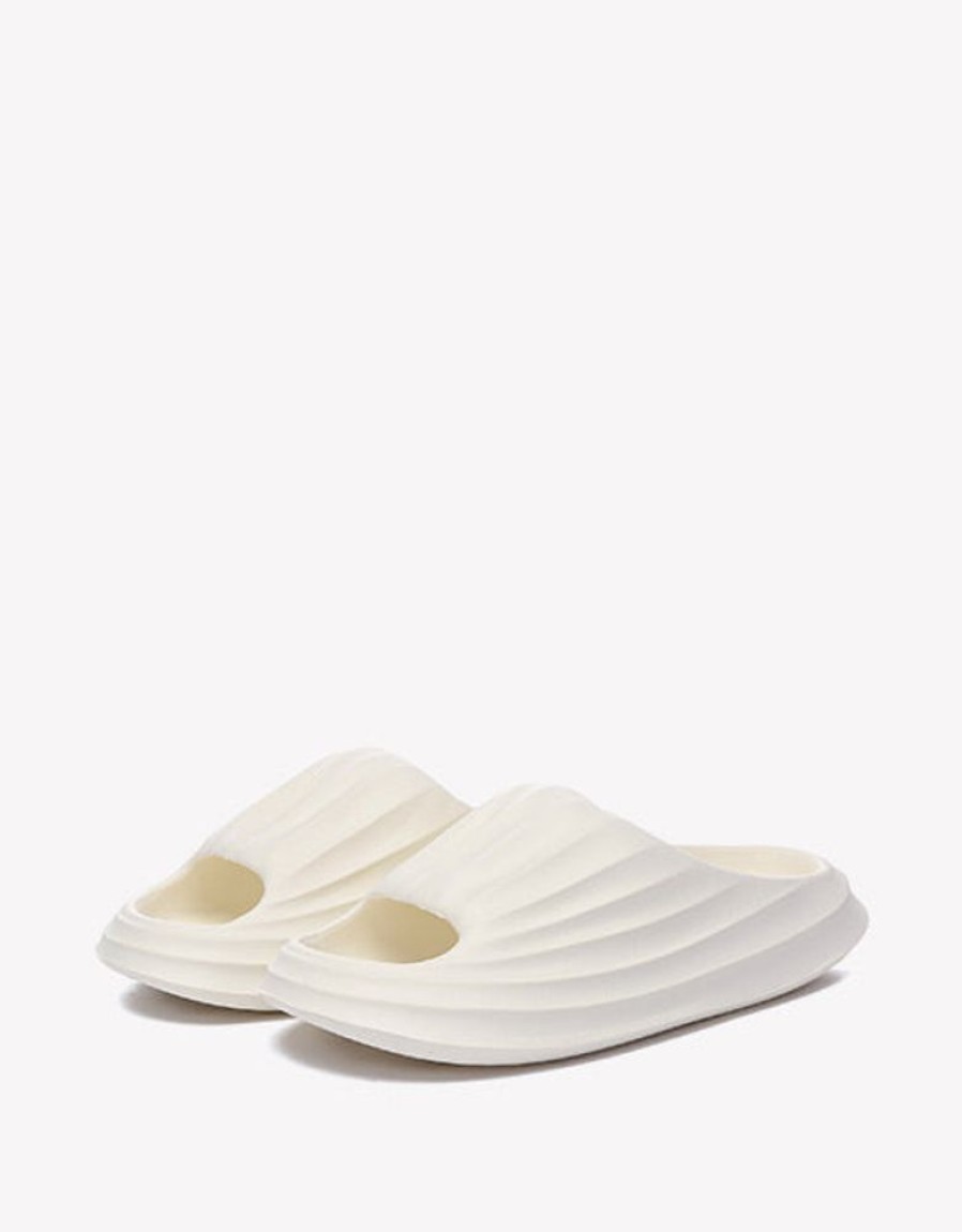 Women Cloud Slippers Plus In | Everau Online