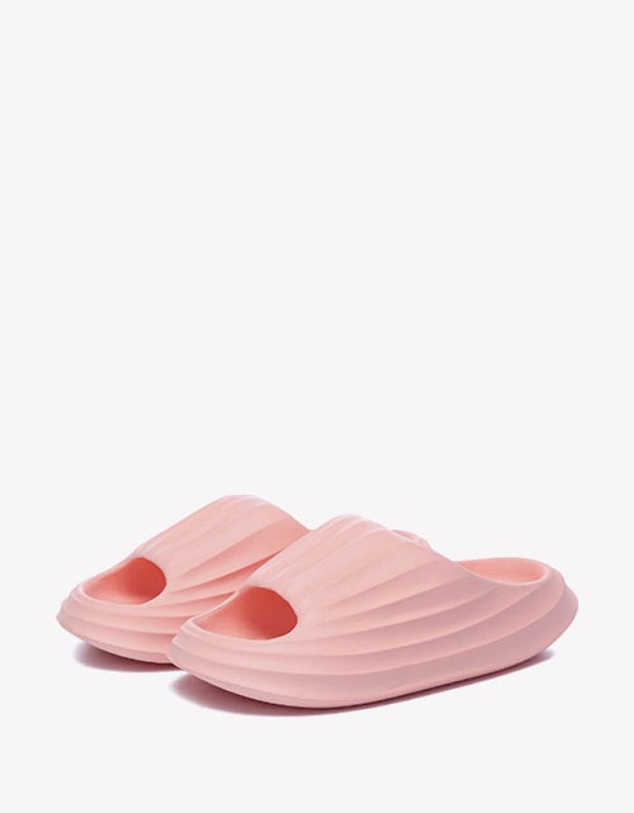 Women Cloud Slippers Plus In | Everau Wholesale